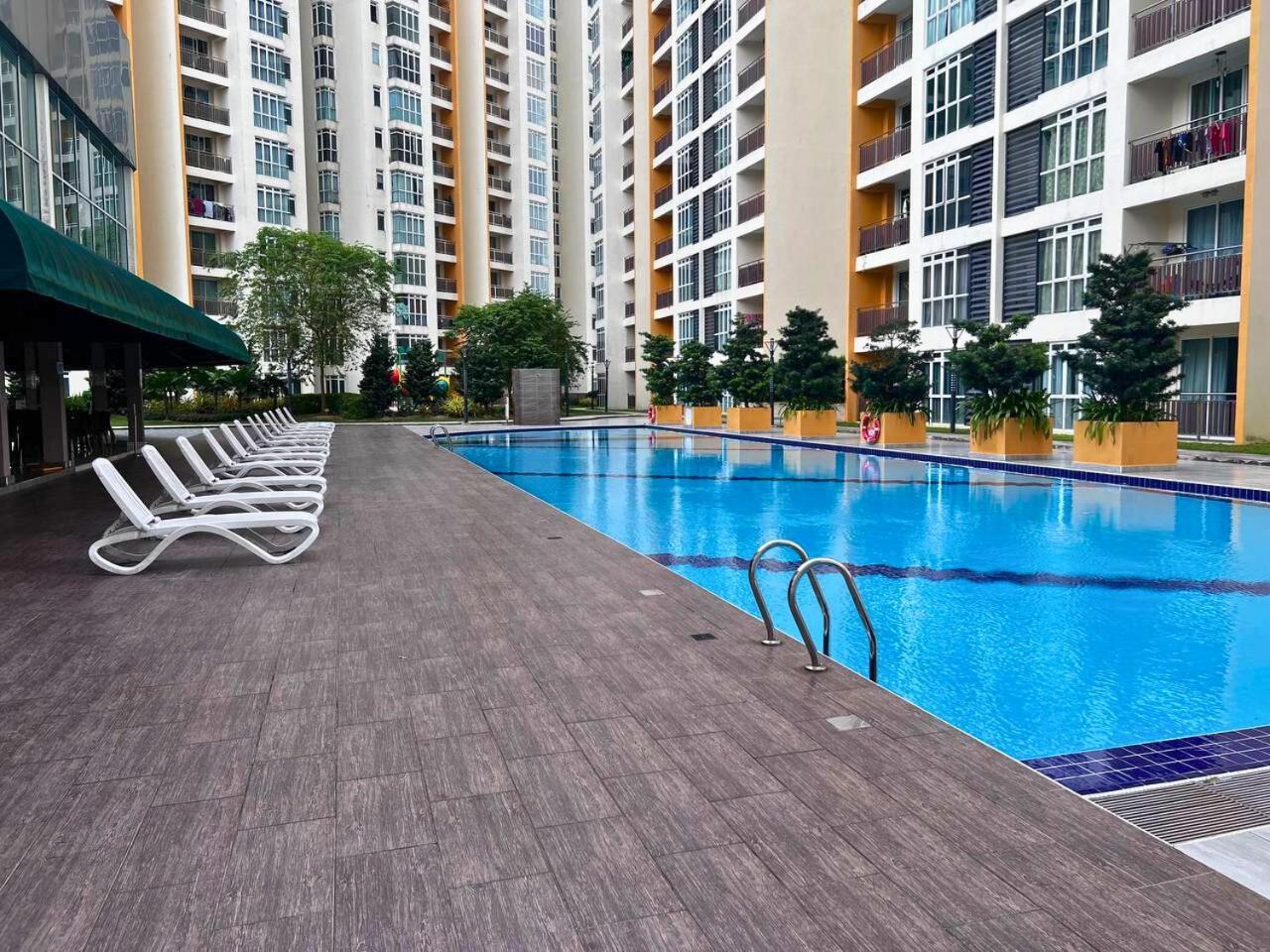 3Bed Family House Ksl Residence Taman Daya Johor Bahru Exterior photo